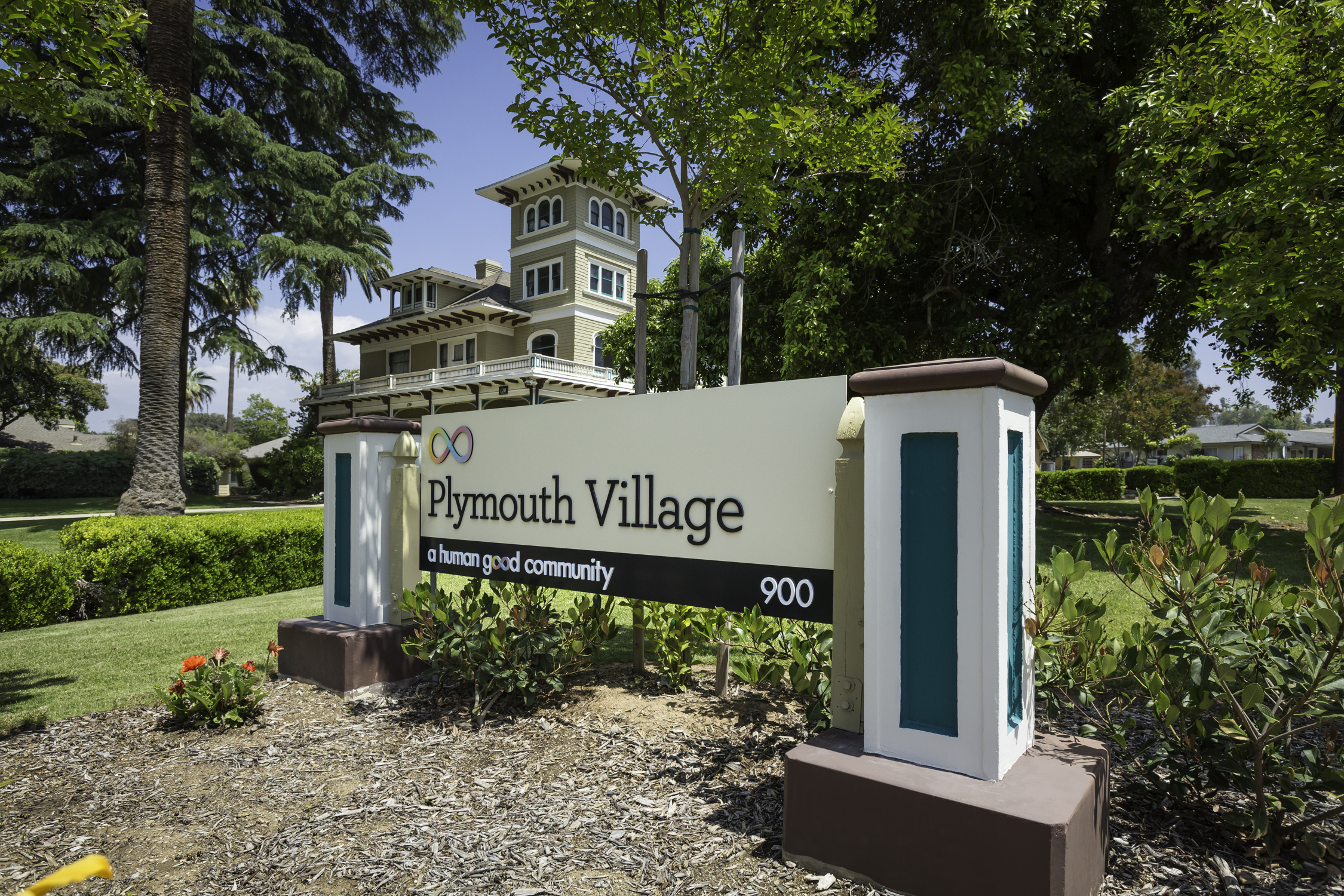 Explore Plymouth Village A HumanGood Community